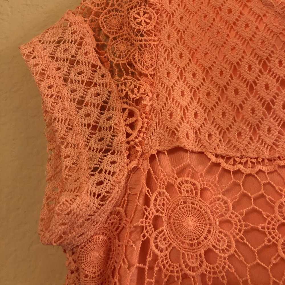 Xhiliration Crochet Dress - Picture 5 of 7